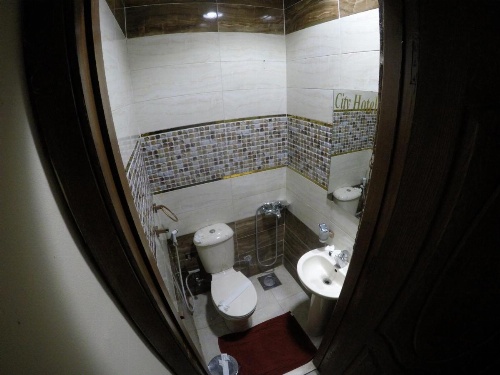 City Hotel image 1